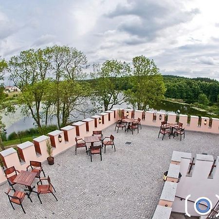 Zamek Gostynin Aparthotel Bagian luar foto