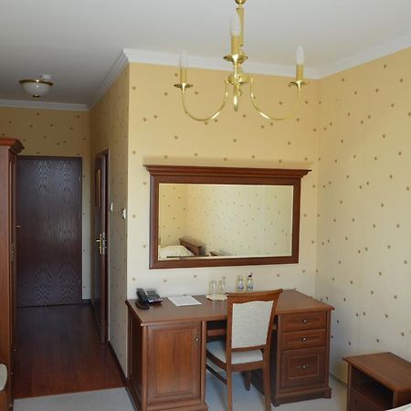 Zamek Gostynin Aparthotel Bagian luar foto