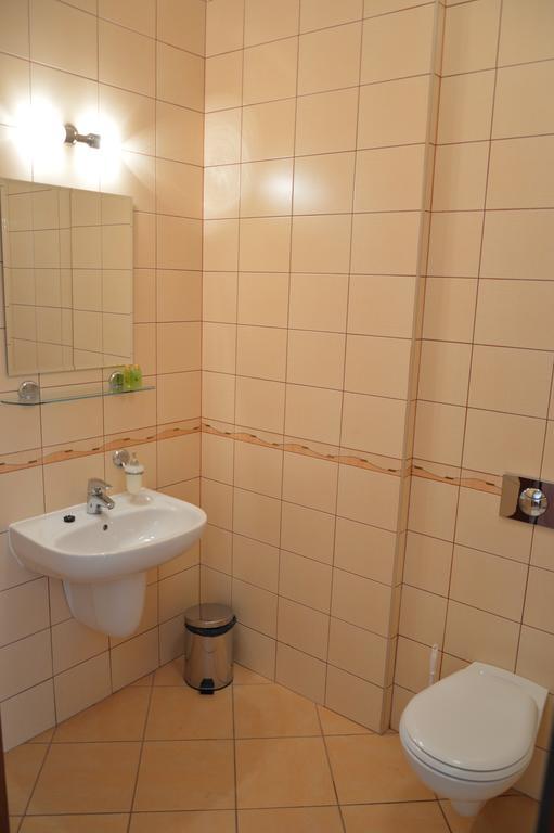 Zamek Gostynin Aparthotel Bagian luar foto